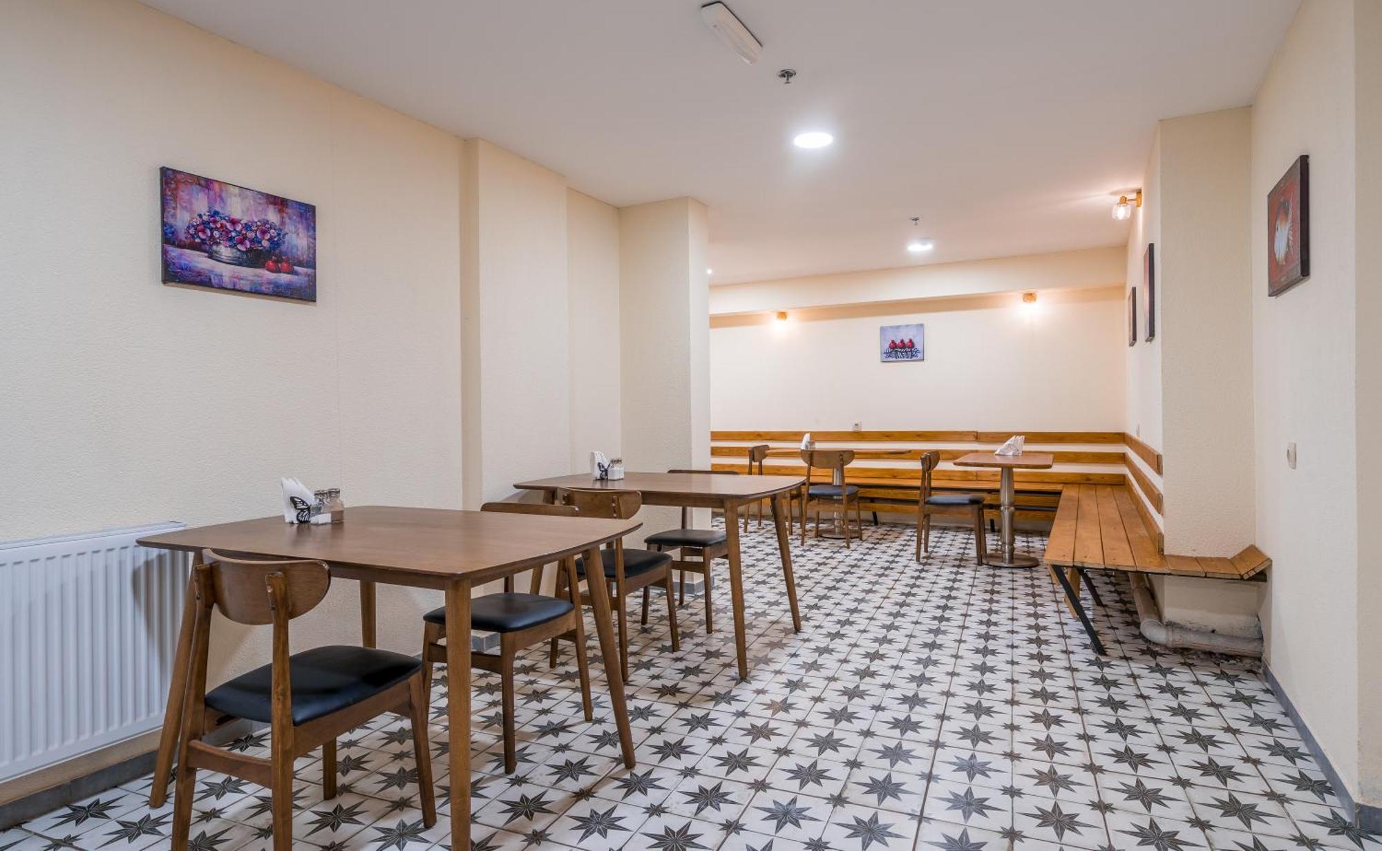 Green Inn Hotel Tbilisi Zewnętrze zdjęcie