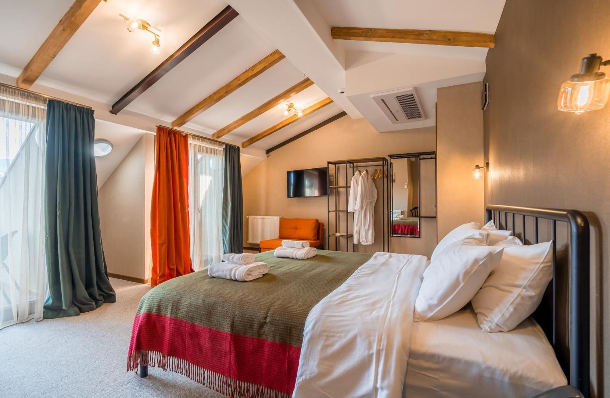 Green Inn Hotel Tbilisi Zewnętrze zdjęcie