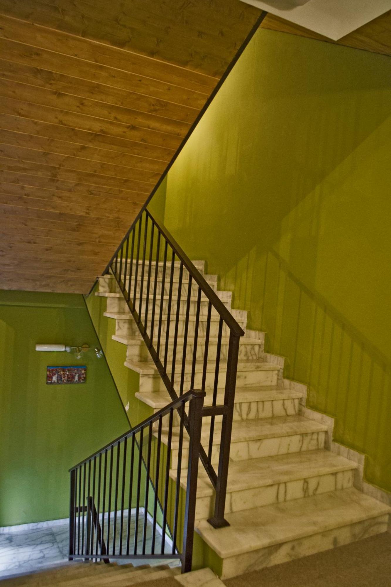 Green Inn Hotel Tbilisi Zewnętrze zdjęcie