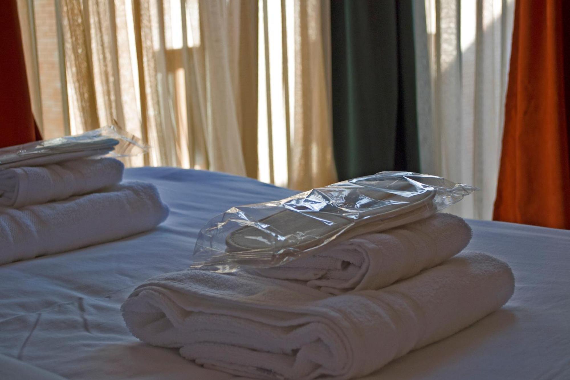 Green Inn Hotel Tbilisi Zewnętrze zdjęcie