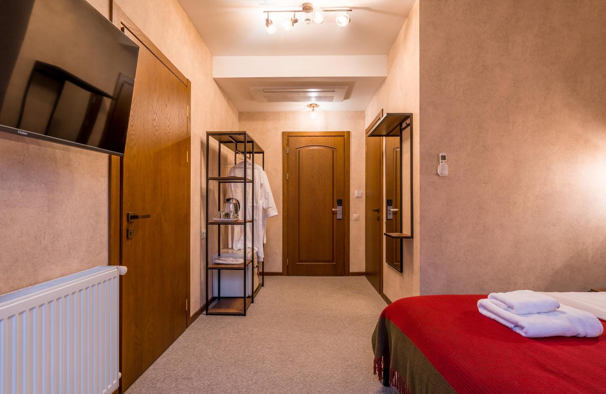 Green Inn Hotel Tbilisi Zewnętrze zdjęcie