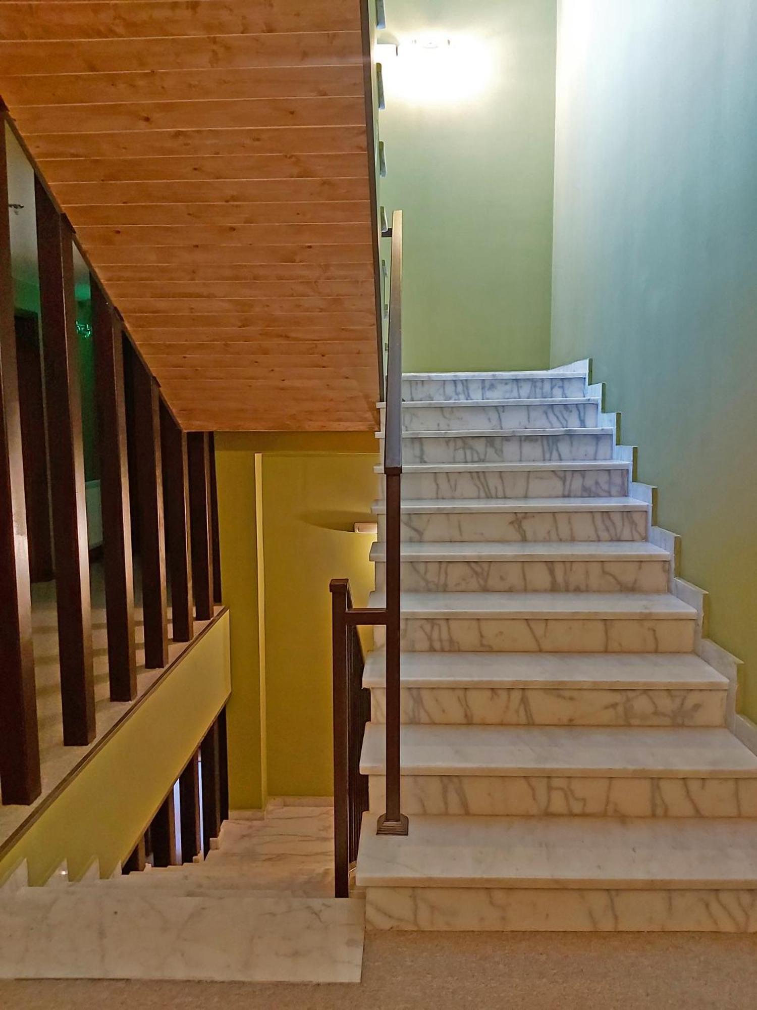 Green Inn Hotel Tbilisi Zewnętrze zdjęcie